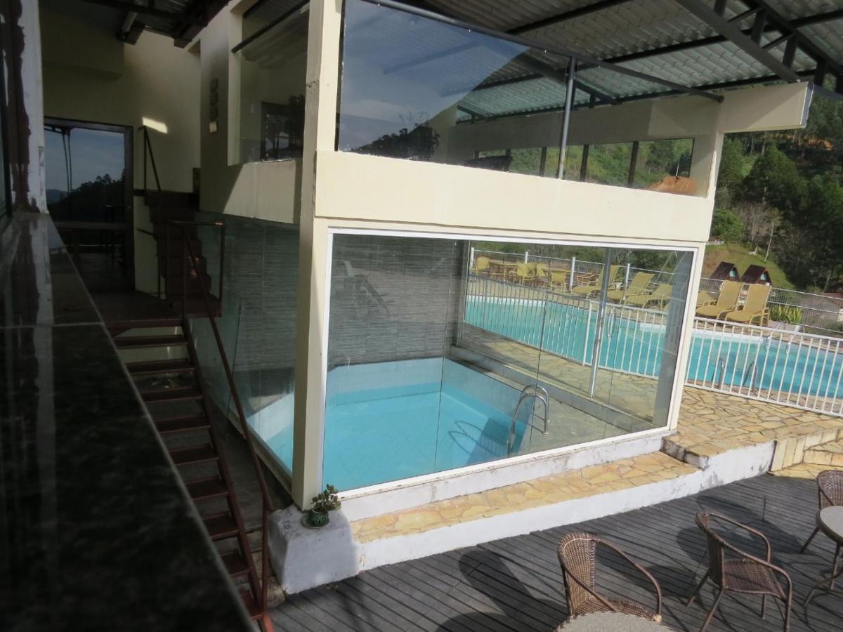 Hotel Fazenda Caledonia Inn Нова-Фрибурго Екстериор снимка